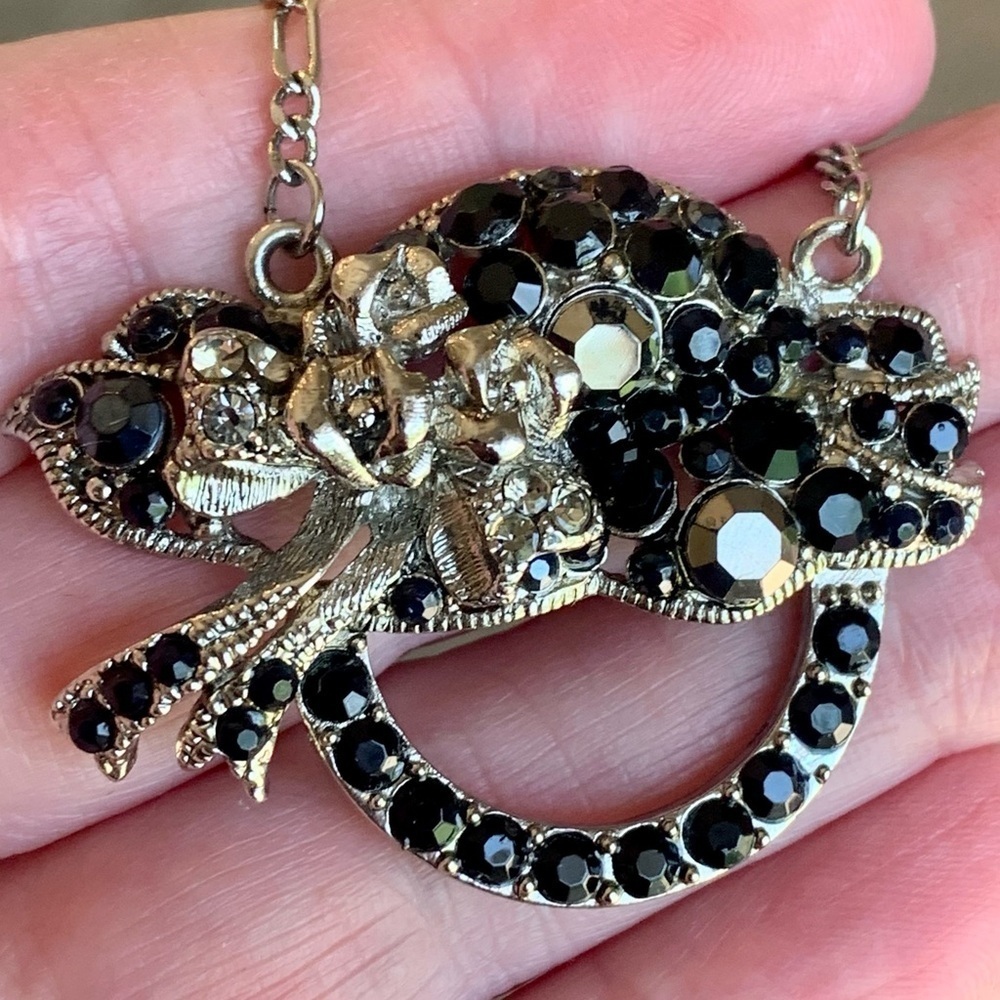 VTG Silver-Tone Black Rhinestones Circle Pendant Necklace Diamond Bar Chain 20" - Picture 12 of 12